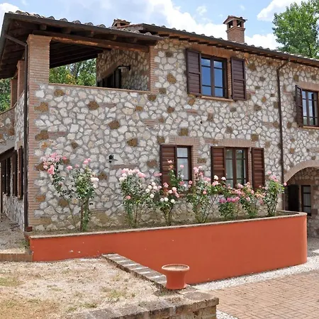 Sleeps 4 T240297 * Otricoli