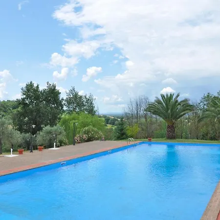 Sleeps 4 T240297 *