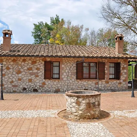 Sleeps 4 T240297 *